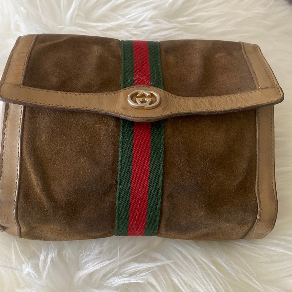 Vintage Classic Gucci clutch - Authentic and Rare!!